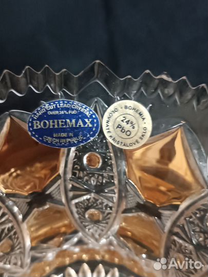 Хрустальная конфетница на ножке