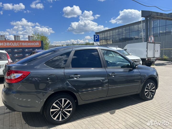 LADA Granta 1.6 МТ, 2024