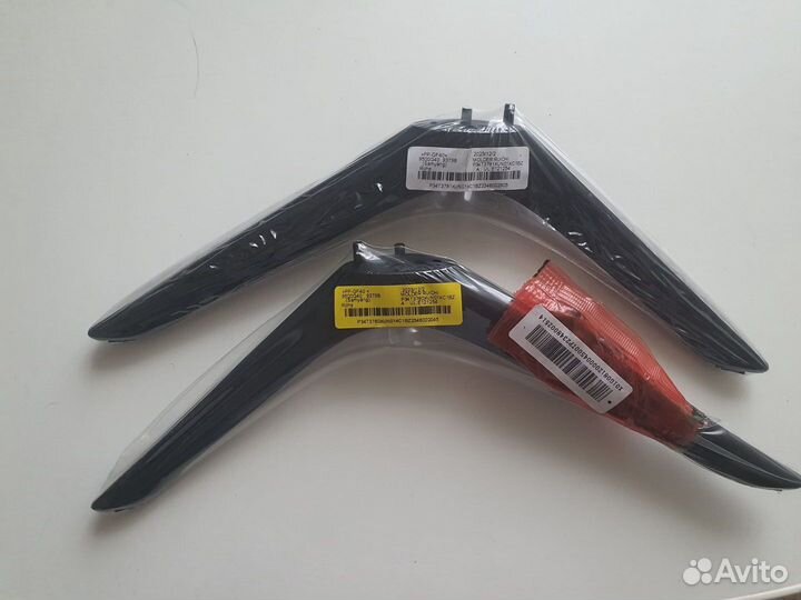 Ножки для телевизора samsung AU7002 43