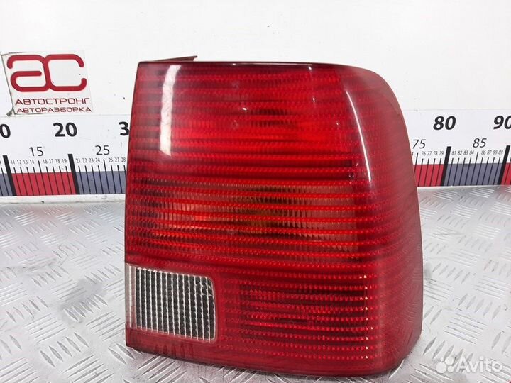 Фонарь задний для Volkswagen Passat 5 3B5945096G