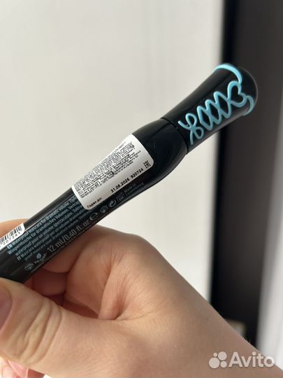 Тушь essence водостойкая