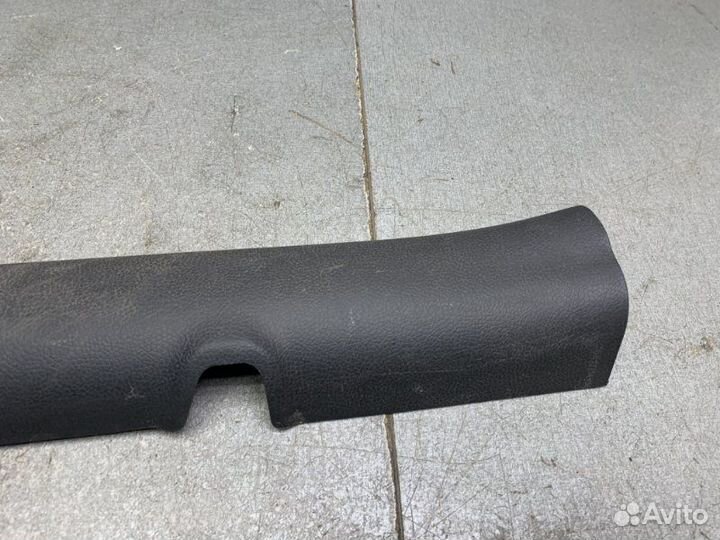 Накладка порога передняя правая Hyundai Solaris GI