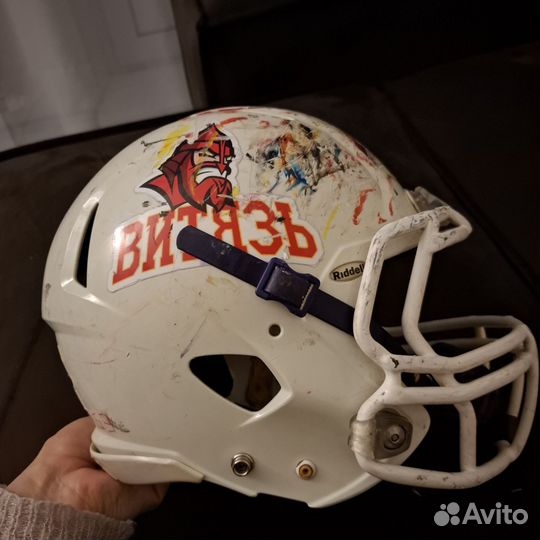 Шлем защитный (и от тёмных сил тоже)