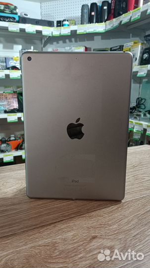 Планшет Apple iPad Wi-Fi