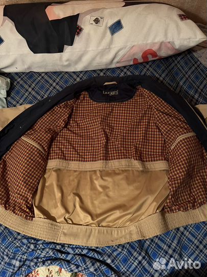 Ветровка bugatti
