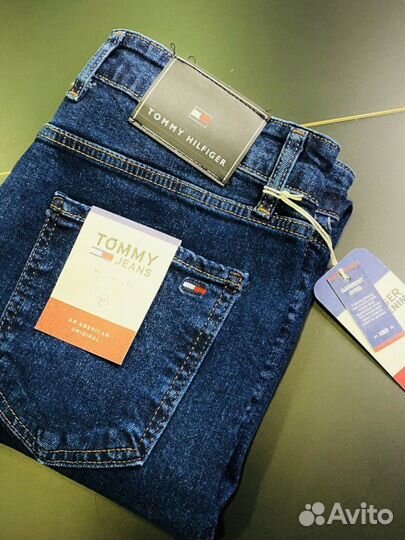 Джинсы Tommy Hilfiger