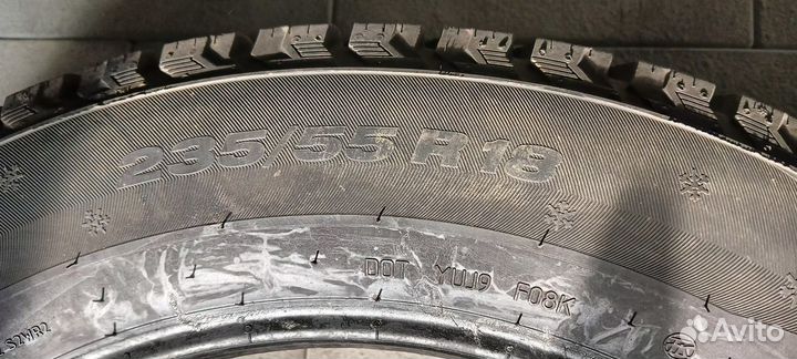 Viatti Bosco S/T V-526 235/55 R18 100T