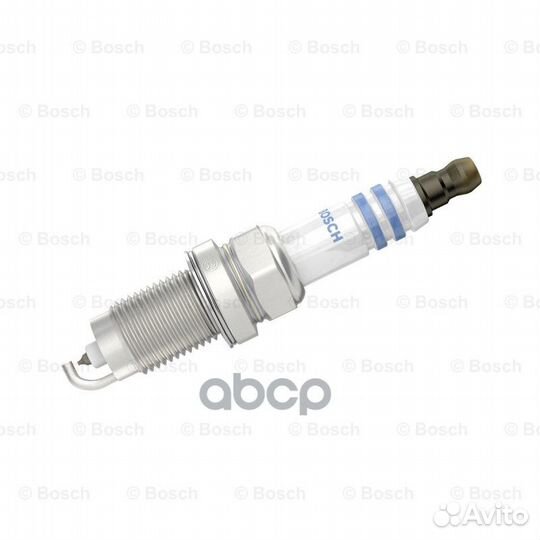 Свеча зажигания 0 242 235 984 Bosch