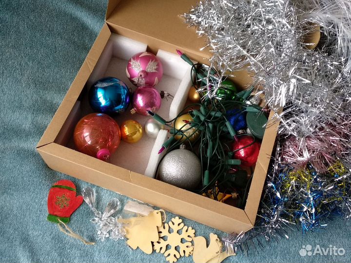 Елочные игрушки новогодние шары гирлянда мишура