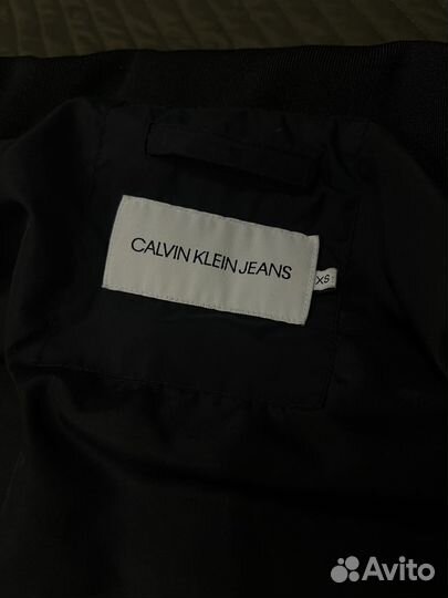 Calvin klein куртка