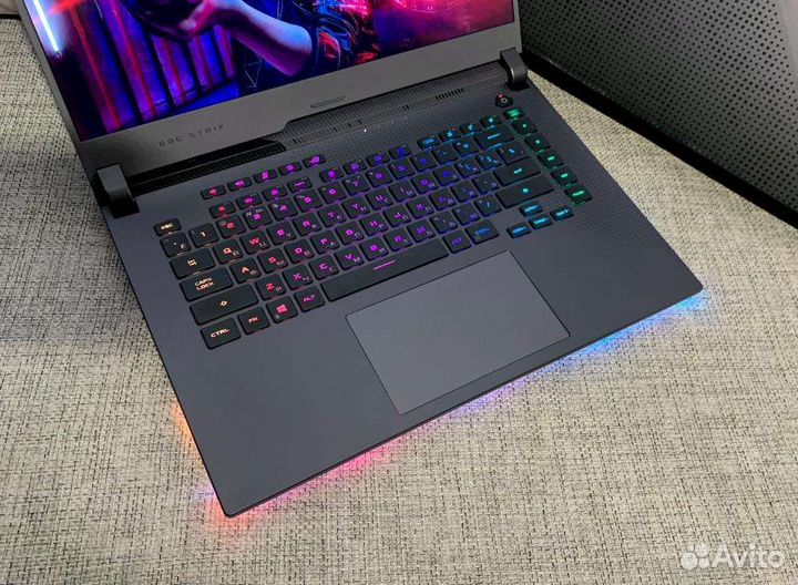 Asus ROG Strix Ryzen 9 5900HX/ RTX 3070/ 300HZ