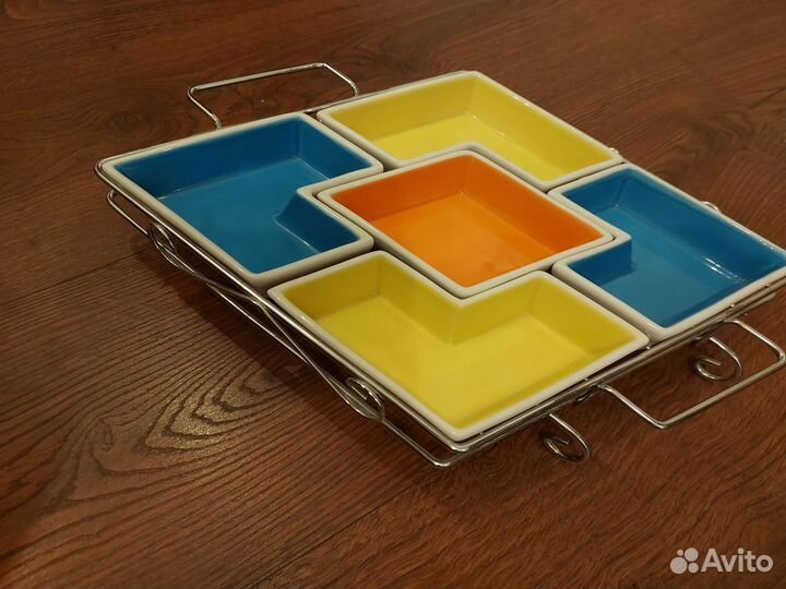 Менажница, набор соусников, блюд