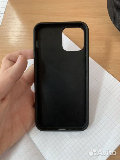 Чехол на iPhone 12