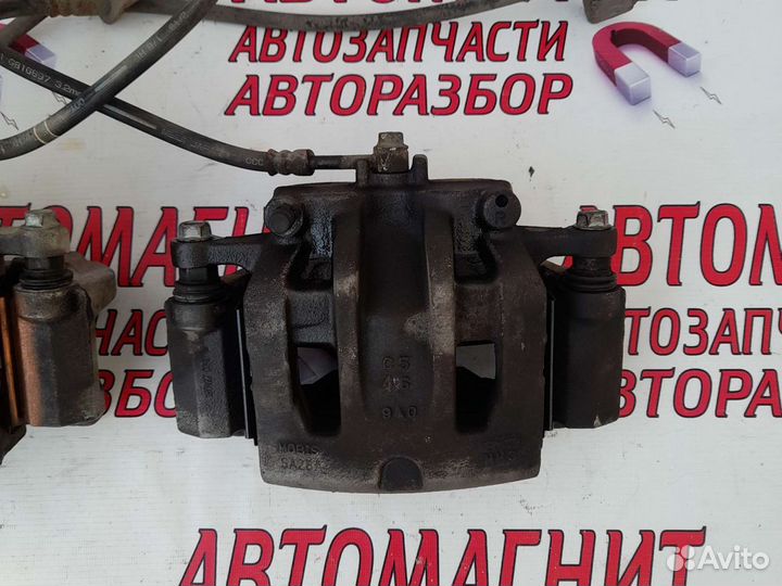 Супорт тормозной передний Хендай Санта Фе 4 тм