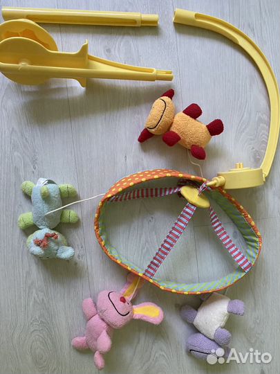 Детский развивающий коврик и мобиль