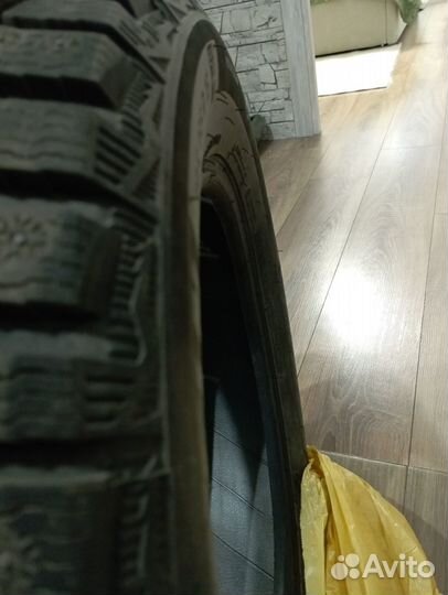 Michelin X-Ice North 4 195/65 R15 95T