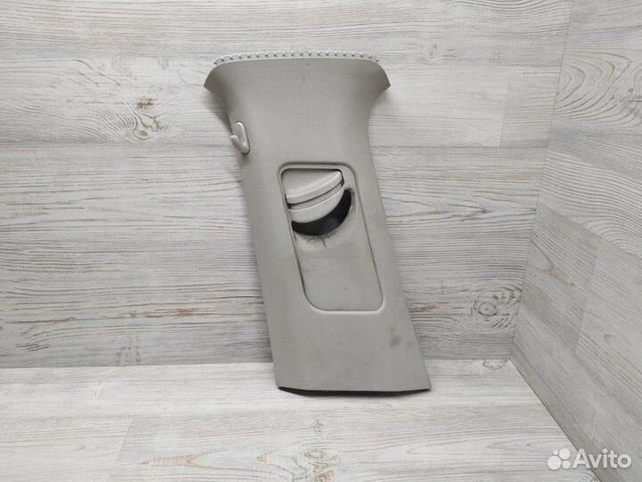 Обшивка стойки левая Volkswagen Polo седан cfna