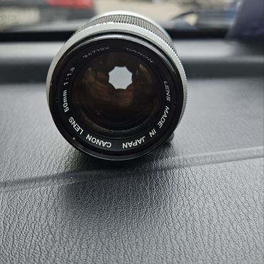 Объектив canon 50mm 1 8 lens