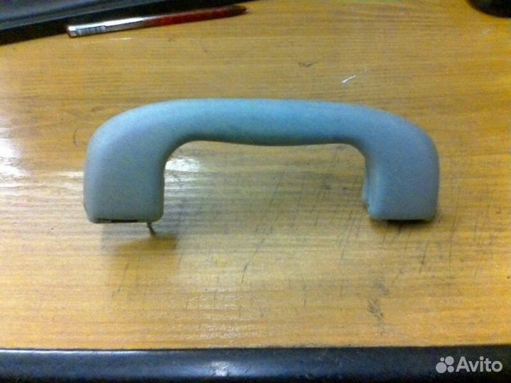 Ручка салона передняя Opel Astra J A16XER 2011