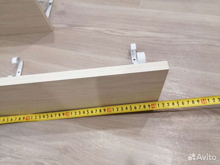 Полки на кованных уголках