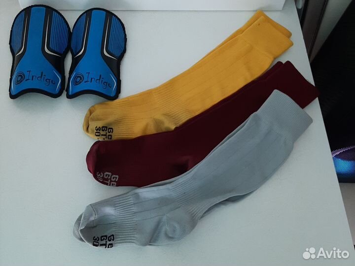 Щитки футбольные детские+ гетры