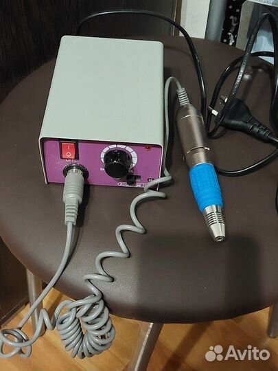 Машинка для маникюра