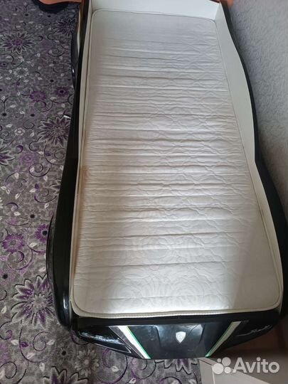 Детская кровать машина с подсветкой