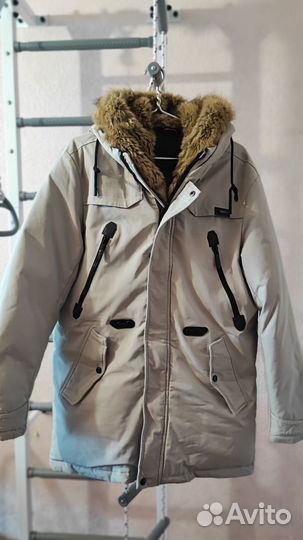 Продам новую зимнюю куртку