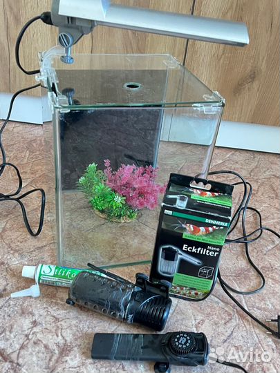 Аквариум и содержимое
