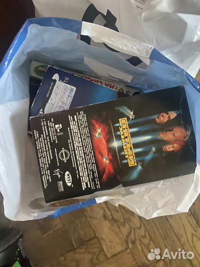 Видеомагнитофон кассеты