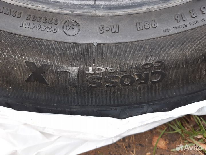 Continental CrossContact LX 215/65 R16 98H