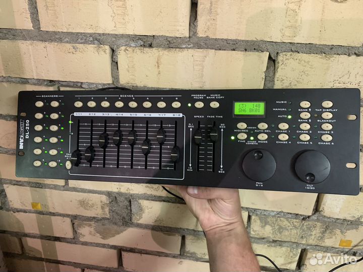 Пульт световой для dmх приборов Involight DL250