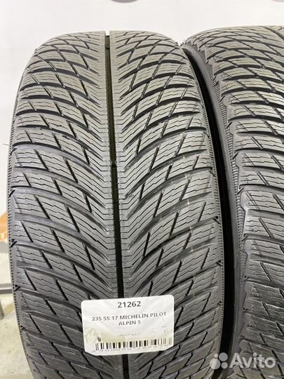 Michelin Pilot Alpin 5 235/55 R17
