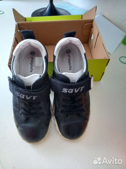 Кроссовки детские