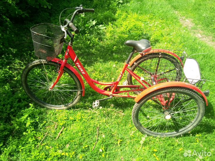 Взрослый трёхколёсный велосипед