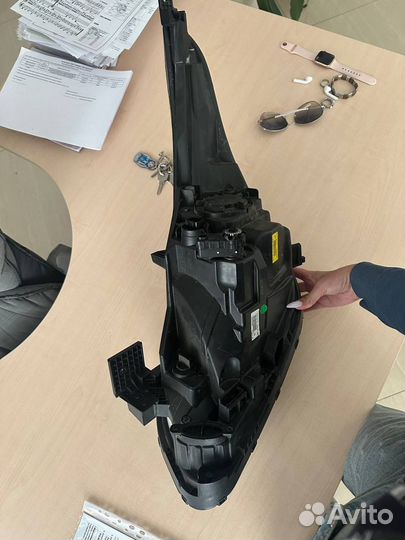 Фара передняя правая kia rio оригинал