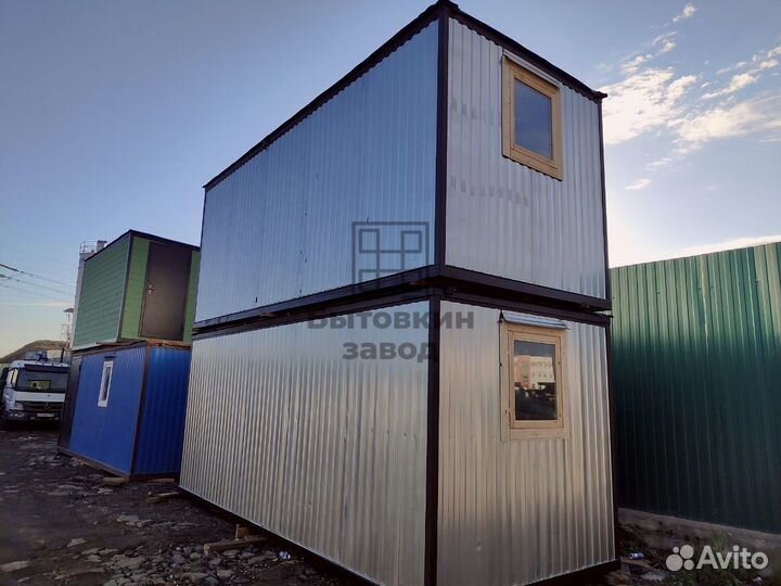 Блок контейнер утепленный в комплекте с электрикой