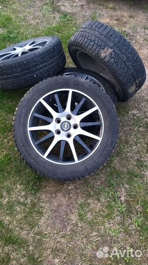 Комплект зимний резины
