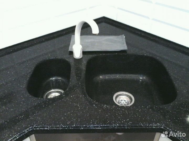 Столешница из искусственного камня