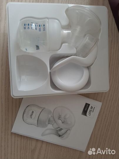 Продаётся ручной молокоотсос Philips Avent Comfort