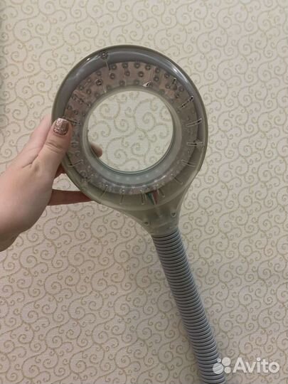 Косметологическая лампа лупа напольная