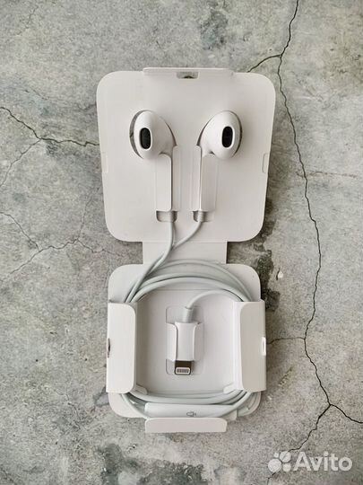 Наушники apple earpods lightning