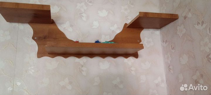 Полка настенная деревянная