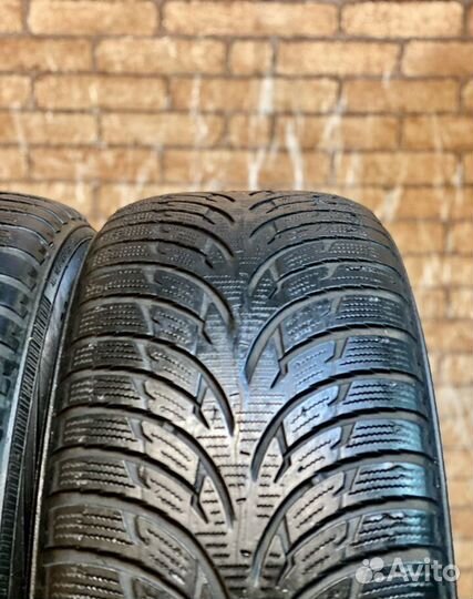 Nokian Tyres WR D3 215/60 R16