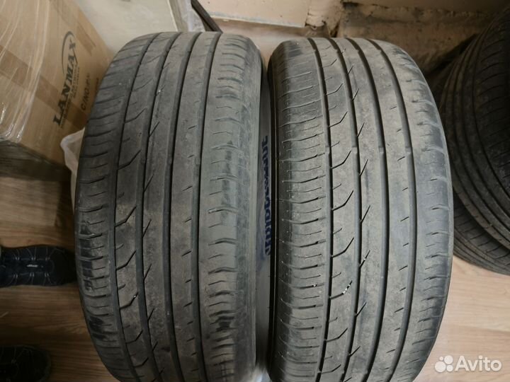 Continental ContiPremiumContact 2 215/55 R17 94V