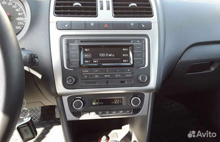 Volkswagen Polo 1.6 AT, 2017, 109 350 км