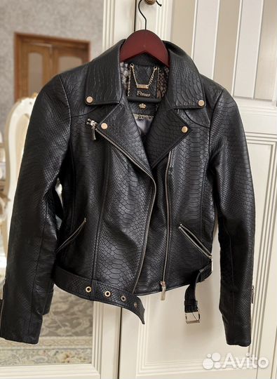Кожаная куртка женская