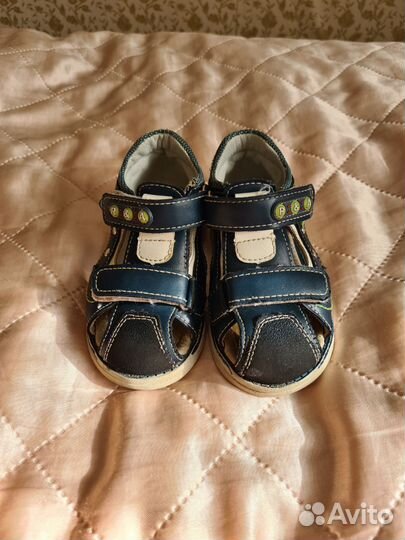 Сандалии для мальчика 23 размер