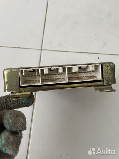 Блок управления двигателем Hyundai Lantra