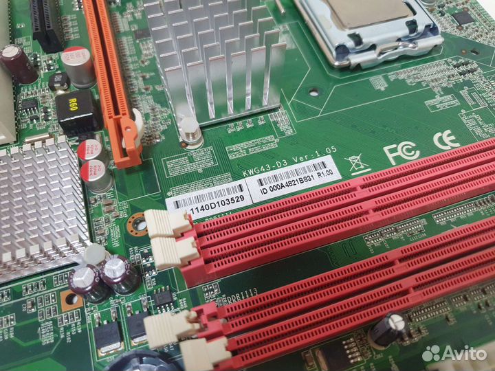 Материнская плата DDR3 775